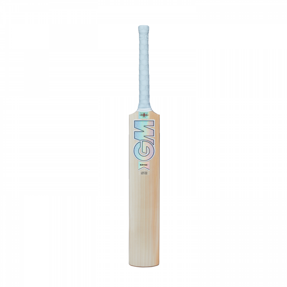 Gunn & Moore Kryos 404 Junior Bat 2023